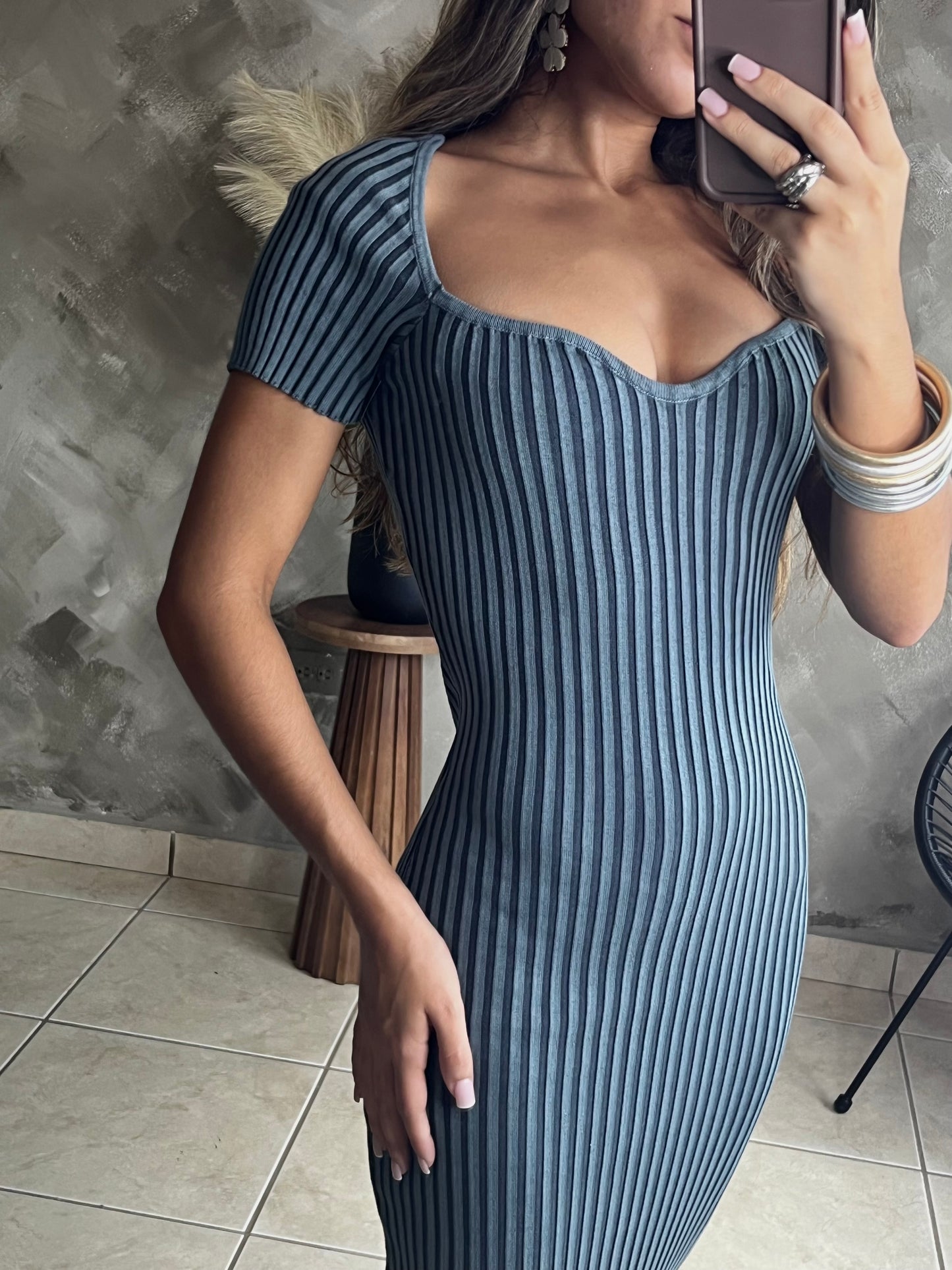 WASH BLUE MIDI DRESS